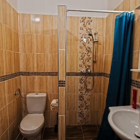 Apartment No. 11 With 2 Bathrooms Next To Railway Station *