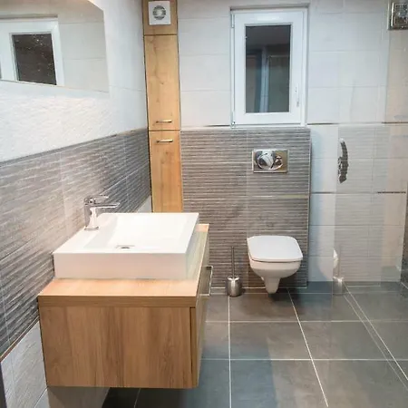 New Loft Style Appartman In The Heart Of The Апартаменты *