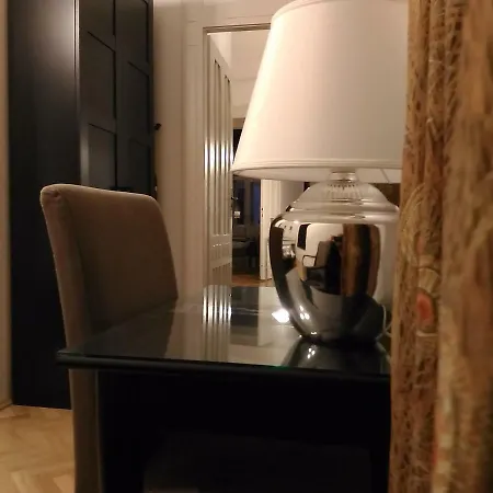 3 Bedrooms Suite, 2 Bathrooms, Balcony At Opera