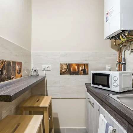 Bpr Luminous Design * Budapešť