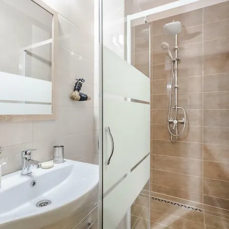 Apartment Bpr Luminous Design *