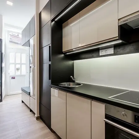 Appartamento Bpr Thrill Design With A/c Budapest