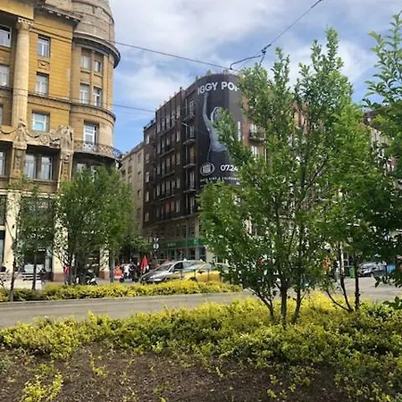 O&b * Budapest