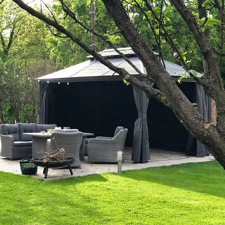 Buda Valley: With Garden * Budapest