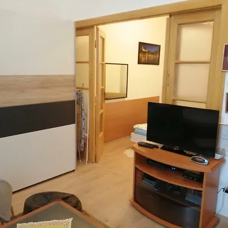 Apartment Garibaldi Apartman Budapest