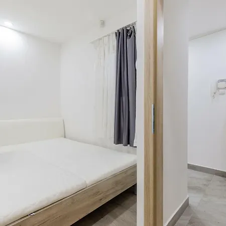 House4us.central Budapest.luxury Apartment. Deak Ferenc Ter Apartment *