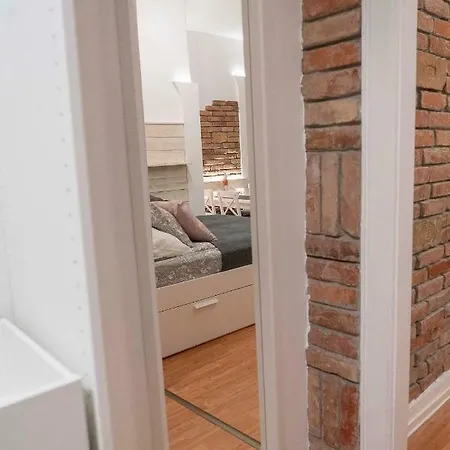 Apartment O&b *