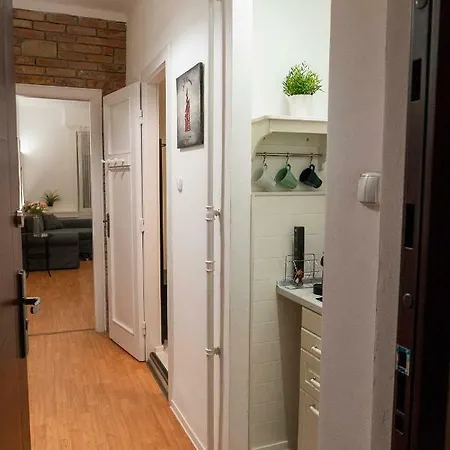 Apartment O&b *
