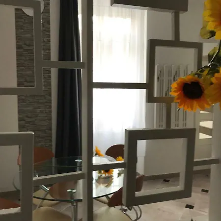 Apartment Sunflowers *