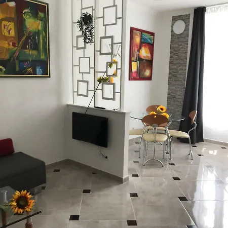 Sunflowers Apartment Budapest