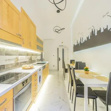 Luxury Ab Apartment *