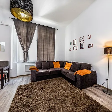 Precious Spot Apartment Budapest
