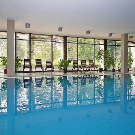 Riverside Apartment *