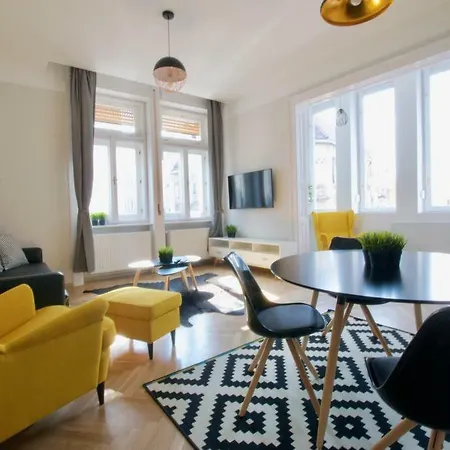 Bqa- Quality Apartments, Best Location Apartment