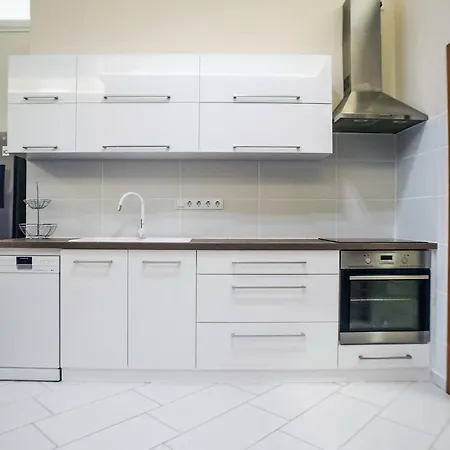 Downtown Szemere Apartman