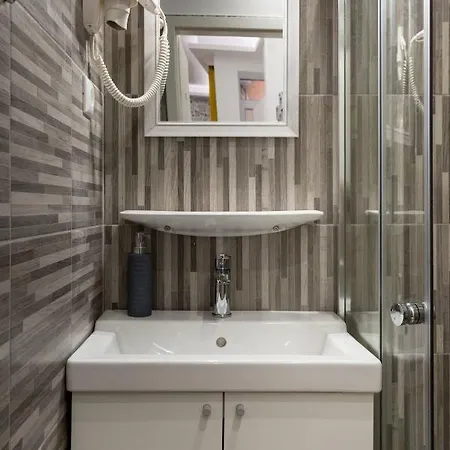Holidays Downtown Apartment *