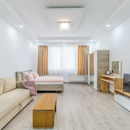 House4us.central Budapest.luxury Apartment. Deak Ferenc Ter Apartment
