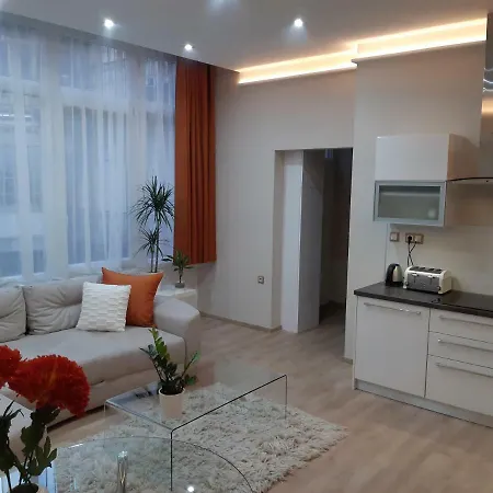 Apartment Modern, Quiet & Cozy In The Middle Of Downtown Near Danube At Fashion Street Budapest