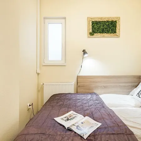 Appartamento A9 Houseleek Astoria *