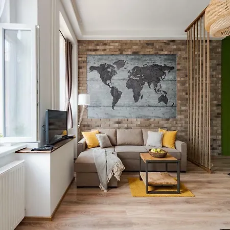 Kira Apartment *