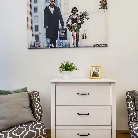 Hello Downtown - Movie Apartamento Budapest