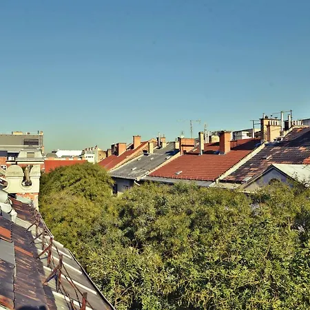 Luxury Family Penthouse Downtown Budapest