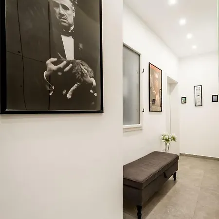 Hello Downtown - Movie Apartamento Budapest