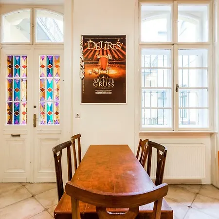 Apartment Maison Orange & Maison Rose