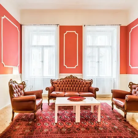 Maison Orange & Maison Rose *