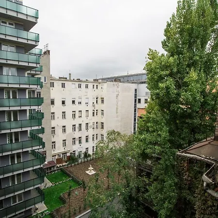 Apartment Emerald *