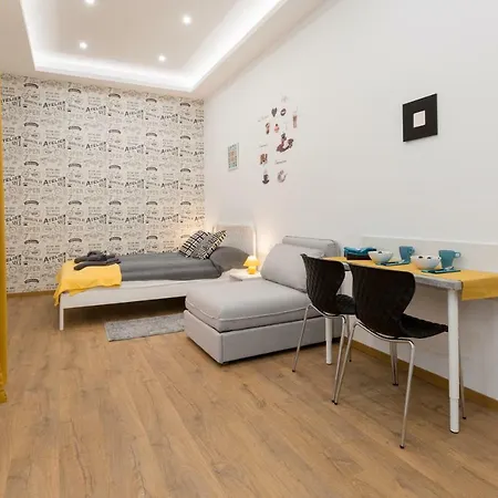 Apartment Holidays Downtown Budapest