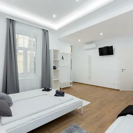 Apartment Holidays Downtown