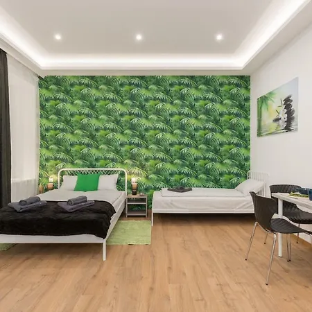 Holidays Downtown Apartment Budapest