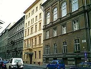 Hotel Gartner 3*