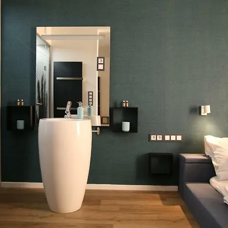 Paulay Apartment *