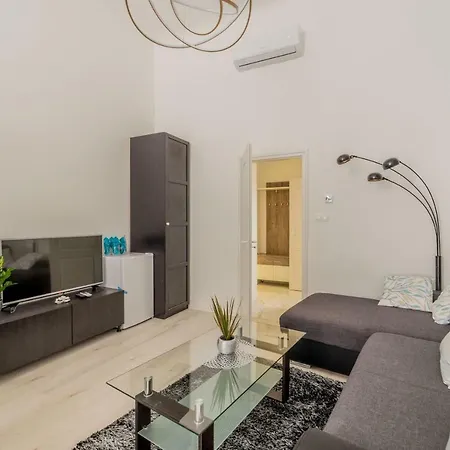 Luxury Ab Apartment Budapest