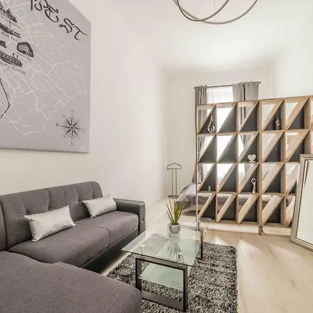 Apartment Luxury Ab