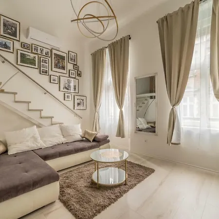 Apartment Luxury Ab *