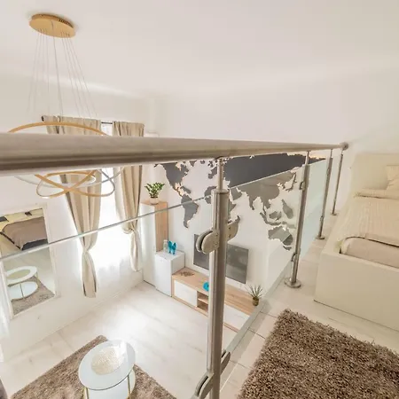 Luxury Ab Apartment
