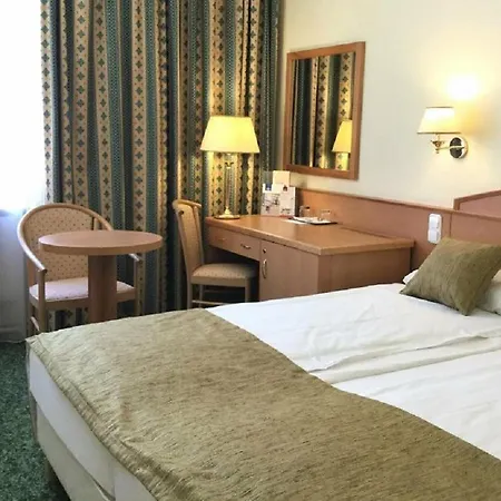 Danubius Erzsébet Center Hotel Boedapest