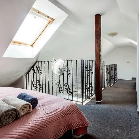 Terrace Sky Lounge Apartment Budapest