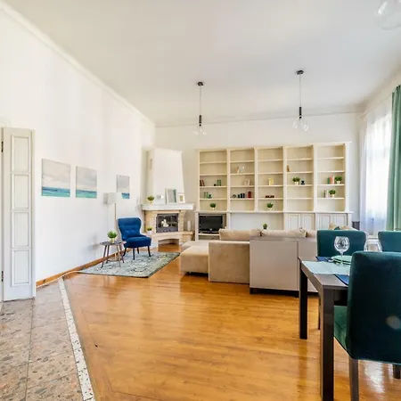 Bright Liszt Academy Apartment Budapest