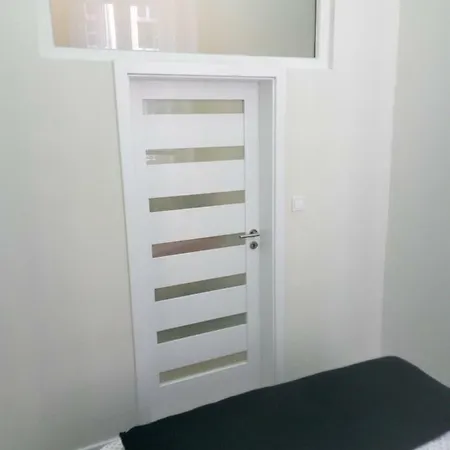 Apartament Red Passion Deluxe At Gozsdu *
