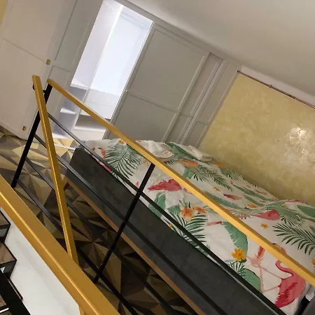 Opera Deluxe Apartment Budapest