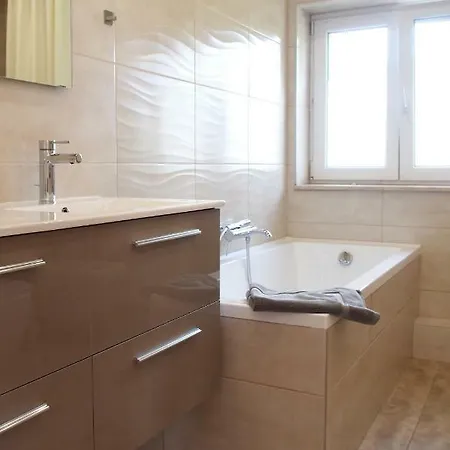 Apartment Buda Valley: With Garden Budapest