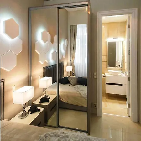 Apartment Onyx Luxury - Free Airport Shuttle *