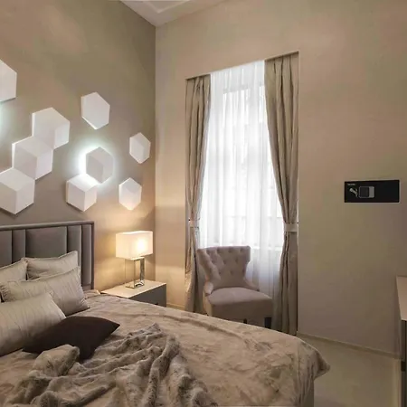 Onyx Luxury - Free Airport Shuttle Apartment *