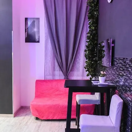 Apartment Modern Design In The Center