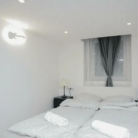 Appartement Modern Design In The Center *