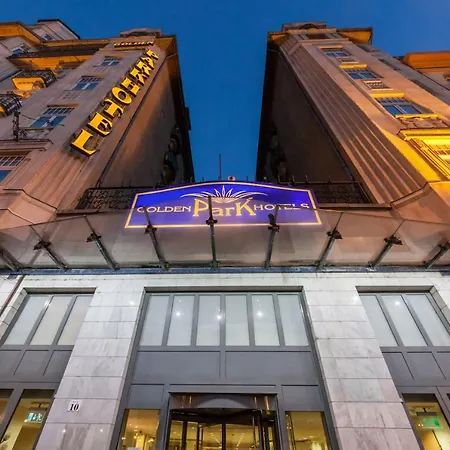 Hotel East